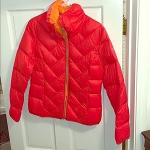 Guess brand short puffer jacket